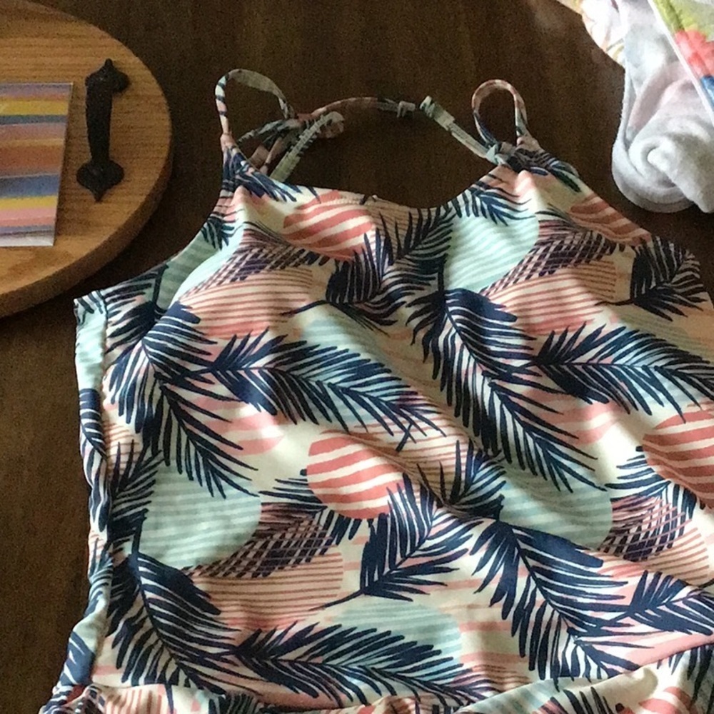 New girls swim suit size 13-14